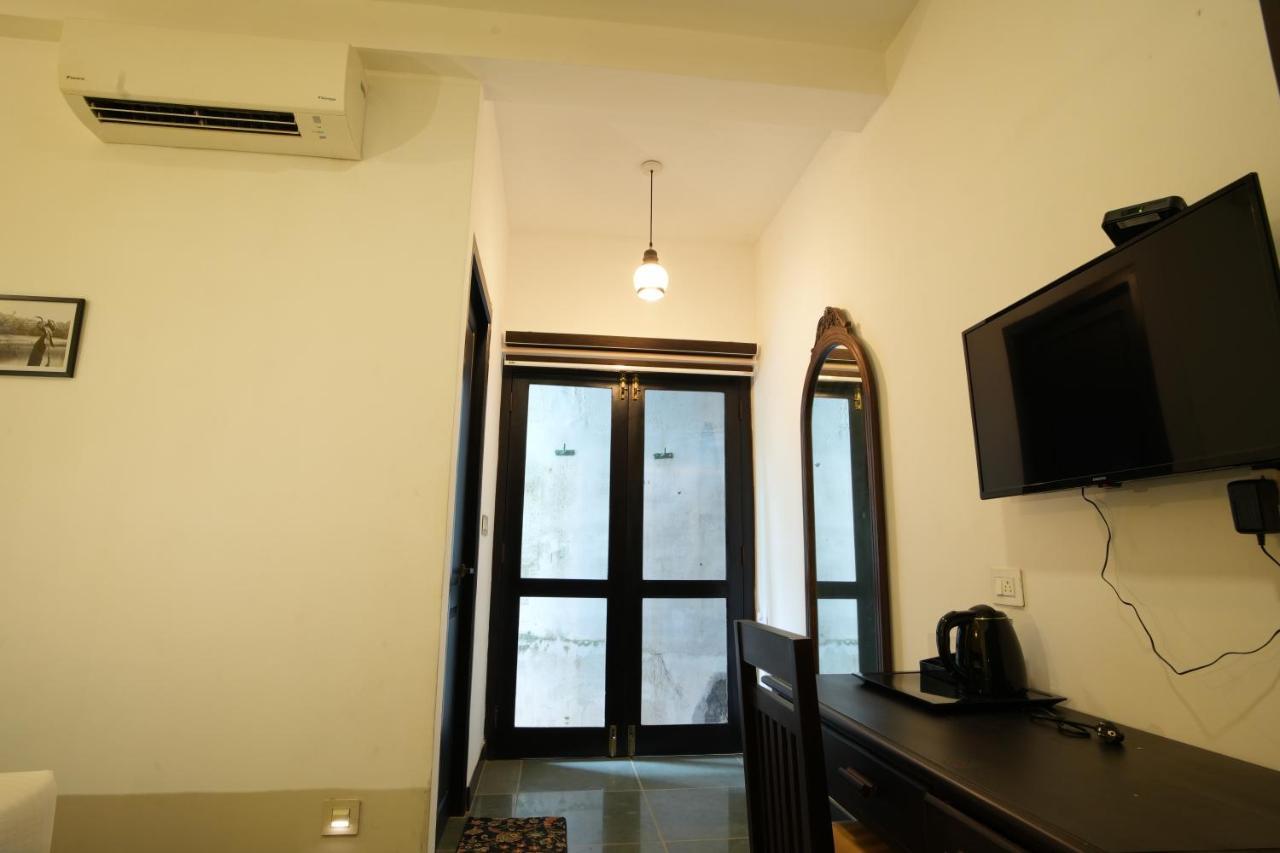 The Sunset Bay Hotel Fort Kochi Buitenkant foto